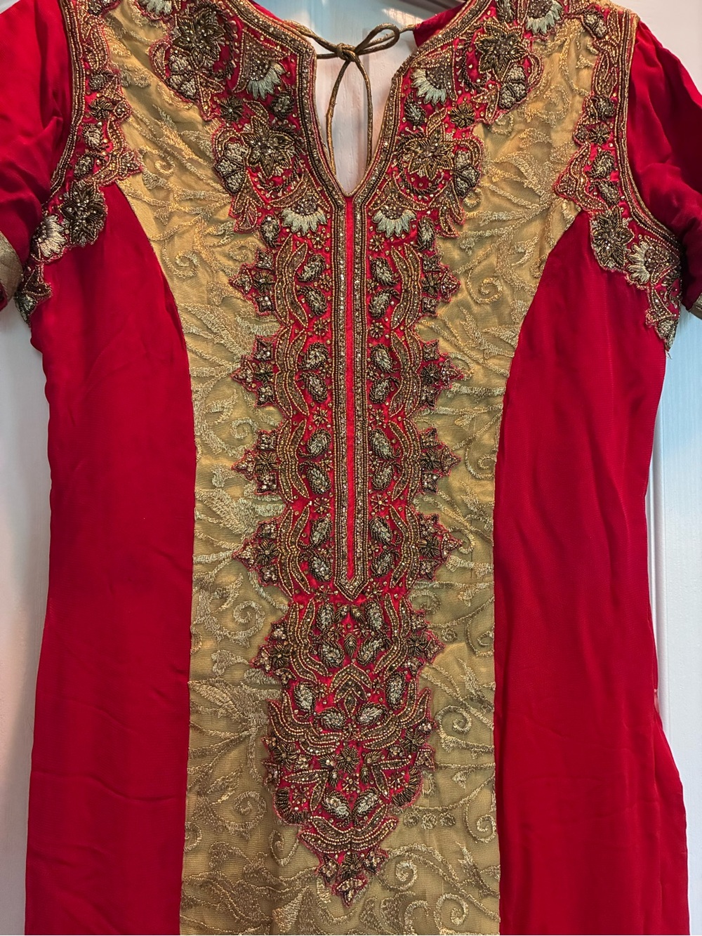 Embellished Indian Kameez Red and Gold Women's Tunic Top - RARE! In small